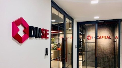 Cho khách đặt lệnh mua thoả thuận khi không đủ tiền, Chứng khoán DNSE bị phạt 125 triệu đồng