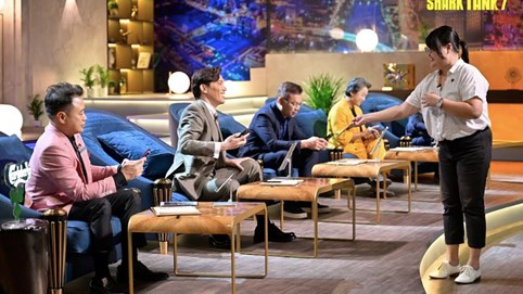 Mặc cho Startup cảnh báo đầu tư rủi ro và 'không dành cho người yếu tim', Shark Hưng sốt sắng chốt deal 'nhanh nhất lịch sử Shark Tank' 