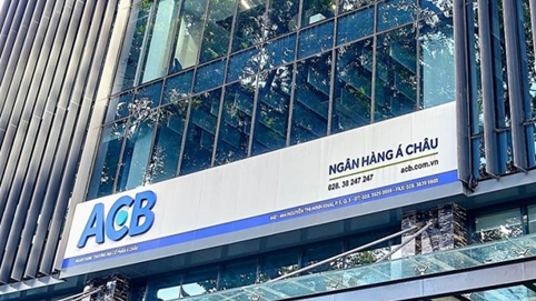 Hé lộ nhóm cổ đông chi hơn 4.000 tỷ đồng mua cổ phiếu ACB