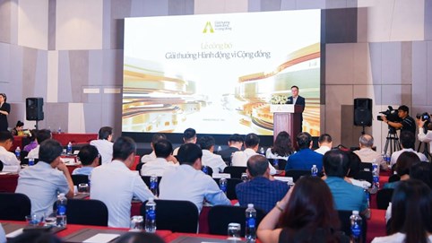 Ra mắt giải thưởng Hành động vì cộng đồng - Human Act Prize 2024: tôn vinh những cá nhân, tổ chức sẵn sàng cống hiến để tạo ra thay đổi tích cực và lâu dài cho xã hội