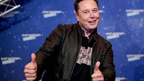 Là người thứ 3 có tài sản vượt 200 tỷ USD, Elon Musk lại trở thành người giàu nhất thế giới