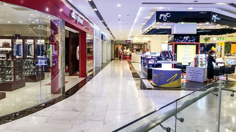 Giá thuê mặt bằng giảm mạnh, cả chủ và khách thuê đều mang tâm lý dè dặt