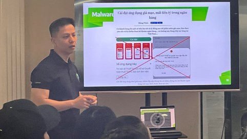 Hiếu PC cùng các chuyên gia chia sẻ bí quyết giúp cộng đồng người khiếm thính nâng cao ý thức chống lừa đảo trên không gian mạng