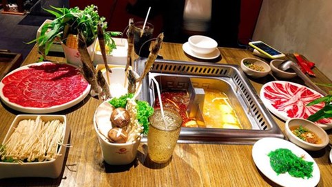 Nhà hàng buffet bị đánh giá 1 sao vì phạt khách bỏ rau