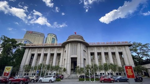 Ngân hàng Nhà nước tiếp tục tăng trần lãi suất huy động, áp dụng từ ngày 25/10