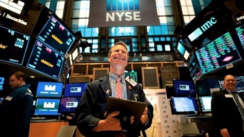 Bầu cử Tổng thống Mỹ chưa ngã ngũ, chứng khoán Mỹ có tuần tăng mạnh nhất trong nửa năm