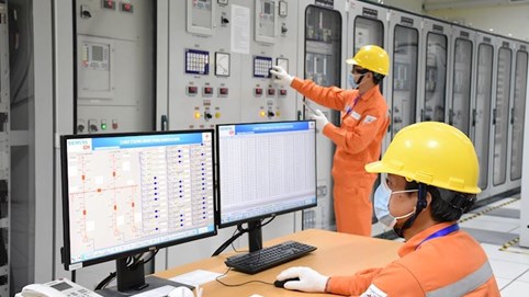 Bổ sung quy định về giá hợp đồng mua bán điện để so với khung giá điện Năm cơ sở