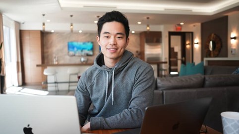 Bí kíp thành công: Người đàn ông này kiếm 114.000 USD/tháng nhờ thu nhập thụ động với 4 công việc bạn có thể làm ngay hôm nay