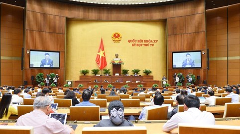 Khắc phục tình trạng công chức, viên chức có năng lực xin nghỉ việc, thôi việc; đặc biệt quan tâm tới lương, phụ cấp giáo viên mầm non, tiểu học