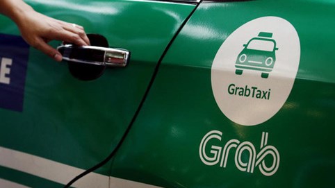 Giá cước Grabcar tăng lên 9.500 đồng/km từ ngày 05/12