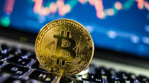 Sau cú lao dốc mạnh khiến thị trường tiền điện tử biến động, giá Bitcoin 