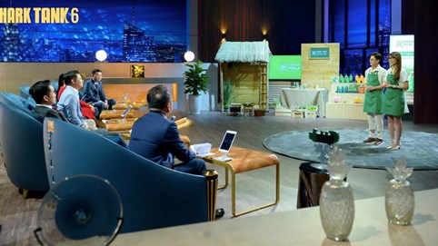 Startup Cỏ Cây Hoa Lá định giá doanh nghiệp 14 triệu USD bị các Shark chê quá cao nhưng vẫn tranh giành deal quyết liệt