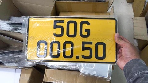 Chủ xe ô tô cần hoàn tất 5 thủ tục này trước 31/12 nếu không muốn bị phạt