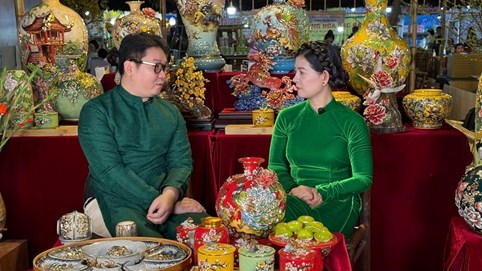 Gốm Bát Tràng trong không gian số: Khi câu chuyện tinh hoa làng nghề được lan tỏa