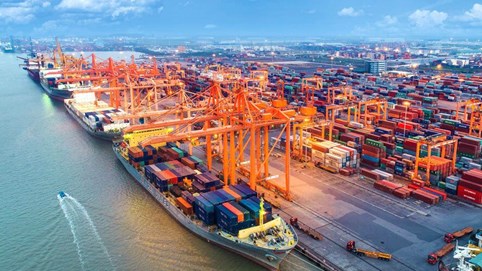 Thủ tướng: Mục tiêu GDP năm 2021 tăng 6,5% hoặc cao hơn nữa
