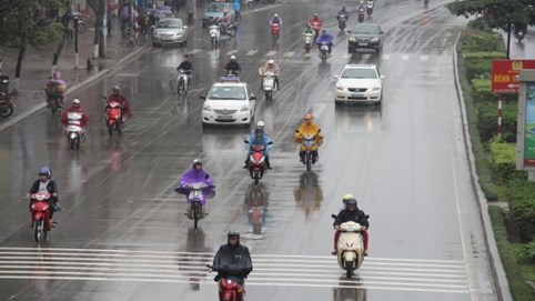 Thời tiết ngày 13/4: Bắc Bộ ngày hửng nắng, đêm có mưa rào và rải rác có dông