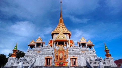 Khám phá những ngôi chùa kỳ lạ ở Thái Lan: Bí ẩn bức tượng Phật vàng lớn nhất thế giới