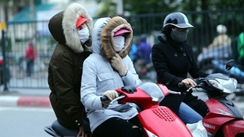 Thời tiết ngày 25/12: Không khí lạnh tràn về, Hà Nội mưa rét 
