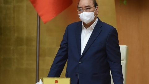 Thủ tướng yêu cầu nhanh chóng tiêm vaccine Covid-19