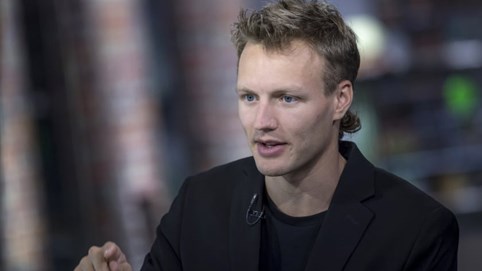 Cử nhân Xã hội học đã trở thành nhân viên đầu tiên của sàn tiền ảo Coinbase sau này được định giá gần 100 tỷ USD như thế nào?