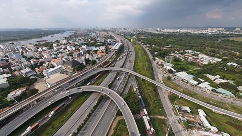 Giá nhà đất TP Thủ Đức vượt mốc 200 triệu đồng/m2