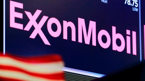 Gã khổng lồ dầu mỏ ExxonMobil rời Dow jones sau gần một thế kỷ: Sự sụp đổ của ngành dầu khí