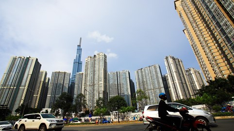 Cuộc gọi xuyên Việt mời gọi, nhà giàu Hà Nội bị đưa vào 