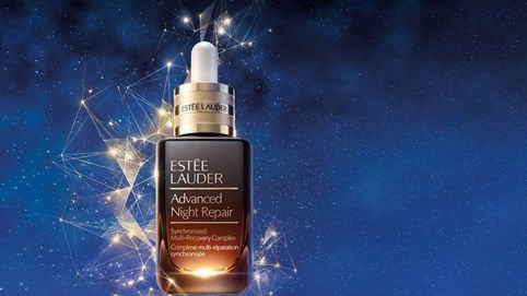 Hãng mỹ phẩm chi 128.000 USD để thuê NASA chụp quảng cáo trên vũ trụ 