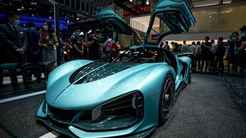 Triển lãm xe Bắc Kinh 2020: Ô tô bay được ra mắt, hàng loạt dòng xe sang góp mặt