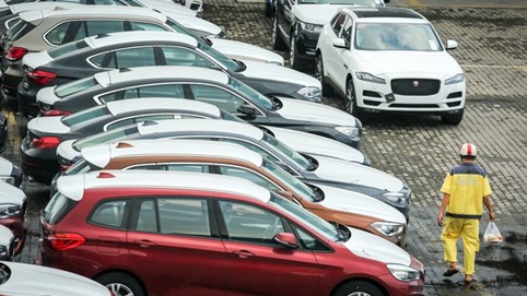 Ôtô Indonesia dưới 300 triệu đổ vào Việt Nam