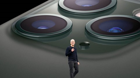 Vốn hóa Apple bốc hơi 81 tỷ USD chỉ vài giờ sau khi trình làng iPhone 12