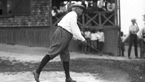 Cố Tổng thống Mỹ từng chơi golf trong ngày bầu cử