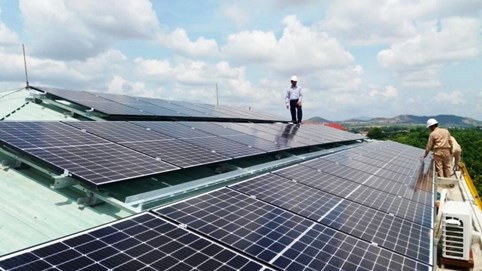 Vốn FDI rót vào ngành năng lượng tái tạo tăng 38 lần so với 5 năm trước