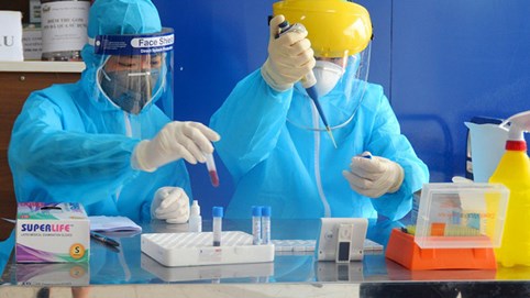 Ngày 14/10: Số ca mắc mới tại TP.HCM xuống dưới 1000 ca, Bộ Y tế triển khai kế hoạch tiêm vắc xin cho trẻ em từ 12-17 tuổi