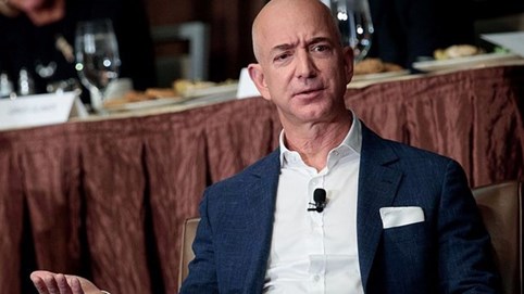 10 bài học triệu đô đúc kết từ Jeff Bezos, Warren Buffett và những người thành công nhất 