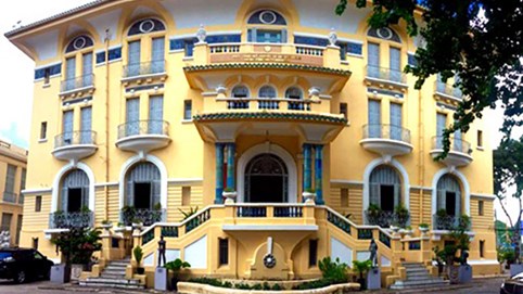 Doanh nhân Hứa Bổn Hòa - Chủ nhân của 20.000 thửa đất vàng cùng nhiều công trình giá trị “khủng”ở Sài Gòn