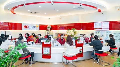 HDBank (HDB) trình cổ đông kế hoạch lợi nhuận 2025 vượt 21.000 tỷ đồng, tăng 27%
