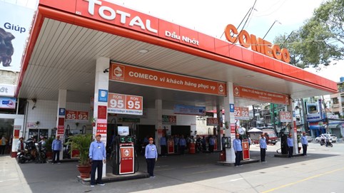 Comeco (COM) lên kế hoạch lợi nhuận giảm hơn nửa trong năm 2024