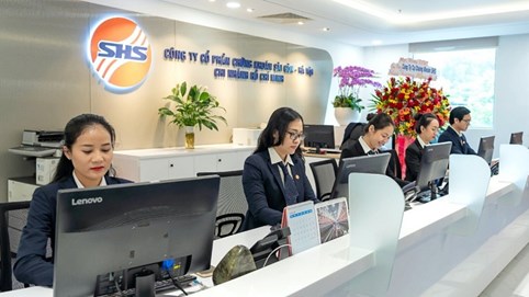 Chứng khoán SHS chốt ngày trả cổ tức 20%, dừng kế hoạch tăng vốn tỷ lệ 1:1