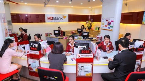 HDBank sẽ mua lại một công ty chứng khoán, phát triển nhiều dịch vụ mới, bầu bổ sung một thành viên Hội đồng quản trị