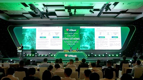 ĐHĐCĐ 2025 VPBank (VPB) bầu Hội đồng Quản trị, Ban Kiểm soát nhiệm kỳ mới, thông qua kế hoạch lợi nhuận tỷ USD