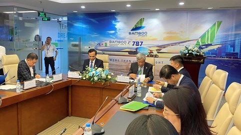 Một thành viên HĐQT cho Bamboo Airways vay tín chấp hơn 7.700 tỷ đồng