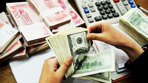 Chứng khoán Rồng Việt (VDSC): Thận trọng với rủi ro mất giá tiền đồng trong nửa cuối năm 2023