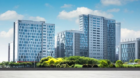 Gánh khoản nợ nghìn tỷ, Địa ốc Hưng Phú bất ngờ mua lại trái phiếu trước hạn