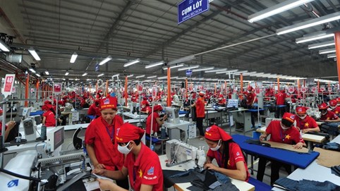 May 10 (M10) lãi 6 tháng cao kỷ lục, hoàn thành 75% kế hoạch lợi nhuận năm