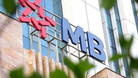 MBBank (MBB) chốt quyền trả cổ tức 35%, cổ phiếu tăng lên giá kỷ lục
