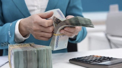 Lãi suất thả nổi, áp lực cho người vay mua nhà