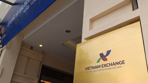 Sở Giao dịch Chứng khoán Việt Nam (VNX): Lợi nhuận 6 tháng giảm 17%, bổ nhiệm Tổng Giám đốc mới