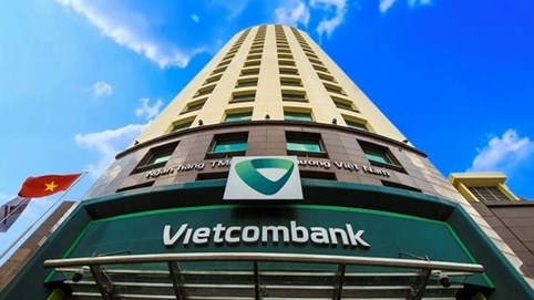 Vietcombank (VCB): Mua lại 1.800 tỷ đồng trái phiếu, lợi nhuận tăng trưởng nhờ đâu?