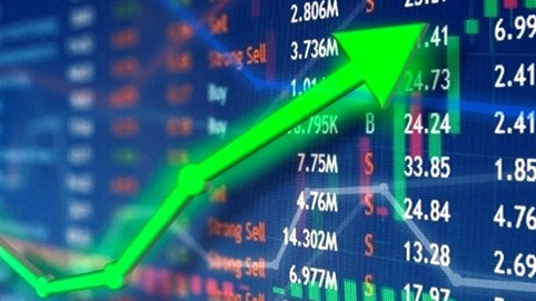 Hết thời 'mua cả ngành', chuyên gia khuyến nghị chọn lọc cổ phiếu điện khi P/E chạm đỉnh lịch sử